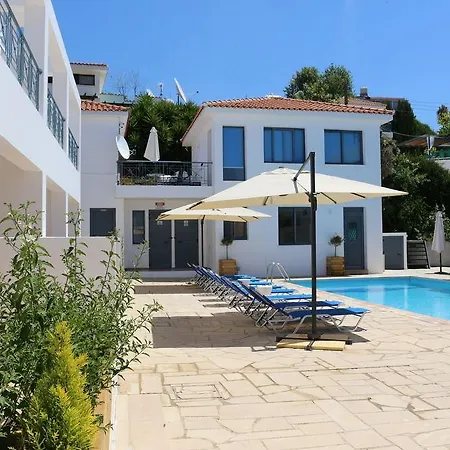 Apartament Julipapas Gardens