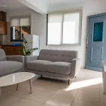 Julipapas Gardens Apartment