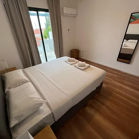 Julipapas Gardens Apartment *