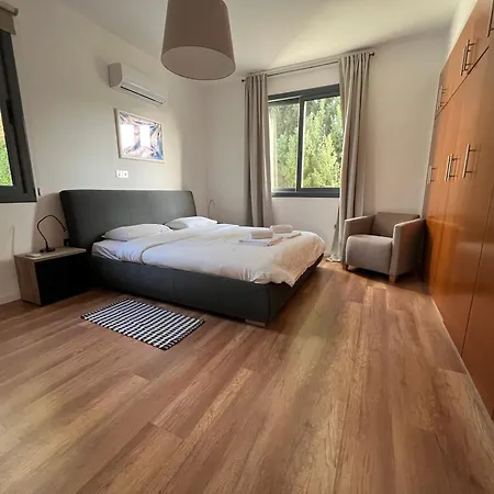 Apartament Julipapas Gardens