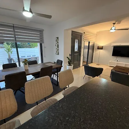 Apartamento Julipapas Gardens Pafos