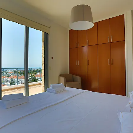 Julipapas Gardens Apartament