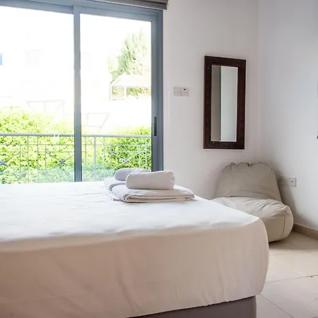 Apartament Julipapas Gardens Pafos