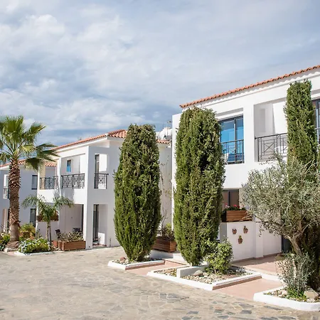 Julipapas Gardens * Pafos