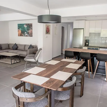 Apartament Julipapas Gardens Pafos