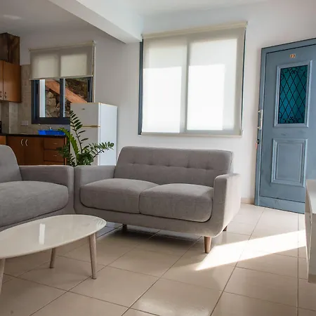 Julipapas Gardens Apartman