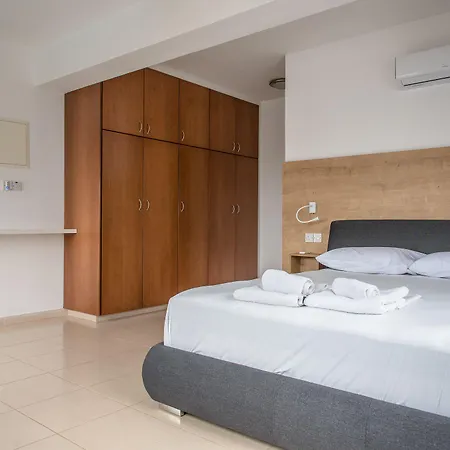 Julipapas Gardens Apartament Pafos