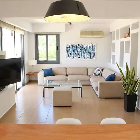 Apartamento Julipapas Gardens *
