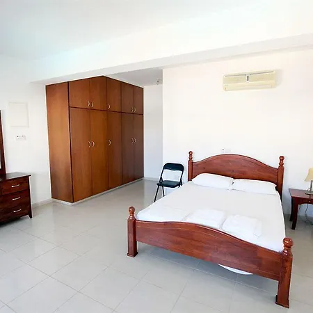 Apartman Julipapas Gardens *