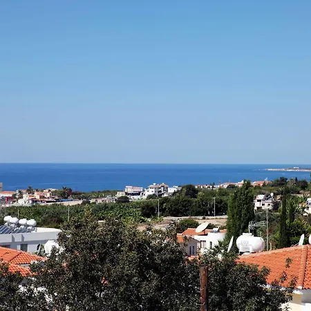Julipapas Gardens