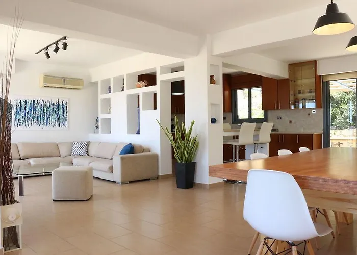 Apartment Julipapas Gardens Paphos